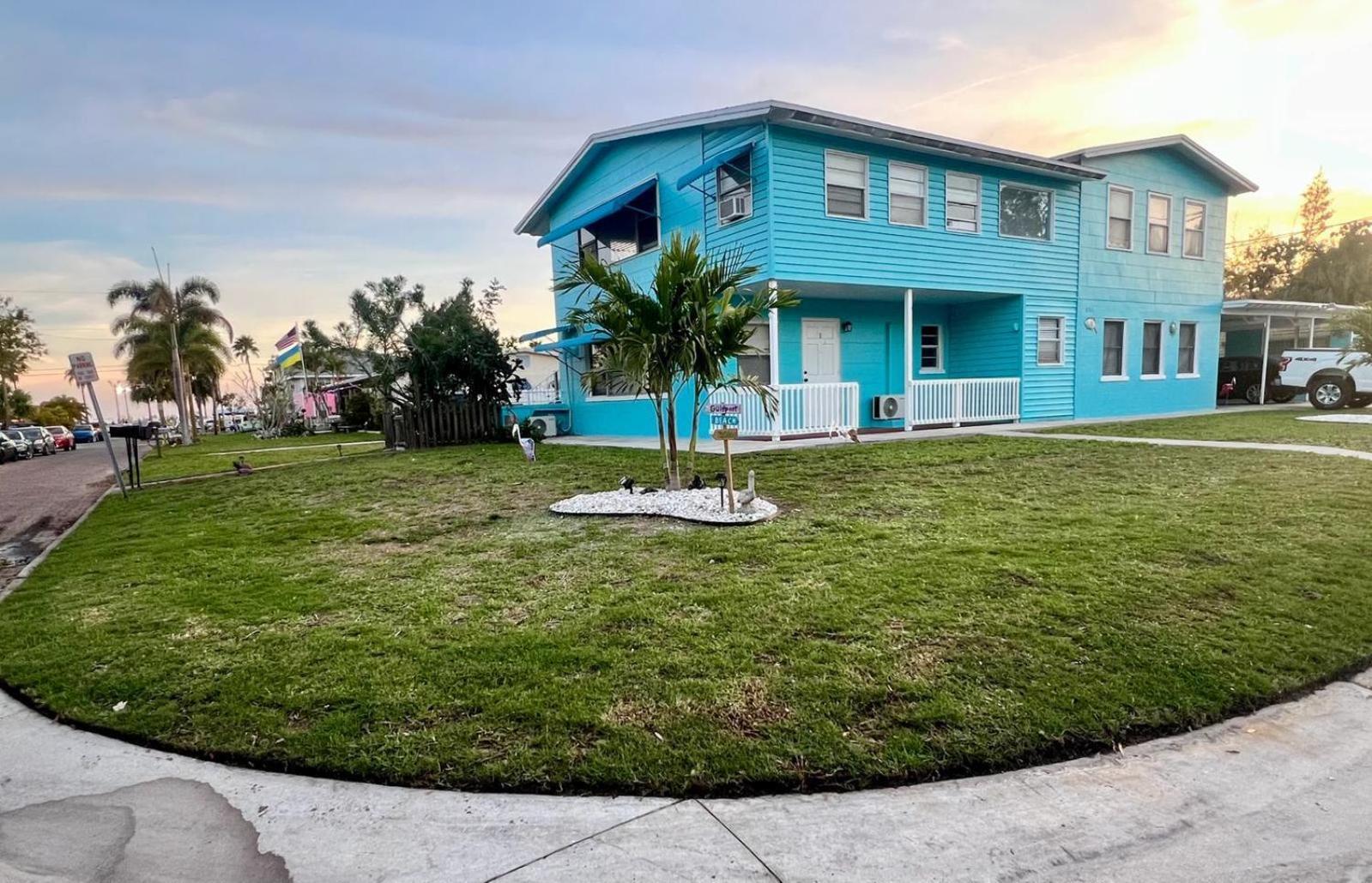 Lovely Vacation Home 1 Block From Beach & Downtown Gulfport Sankt Petersburg Zewnętrze zdjęcie