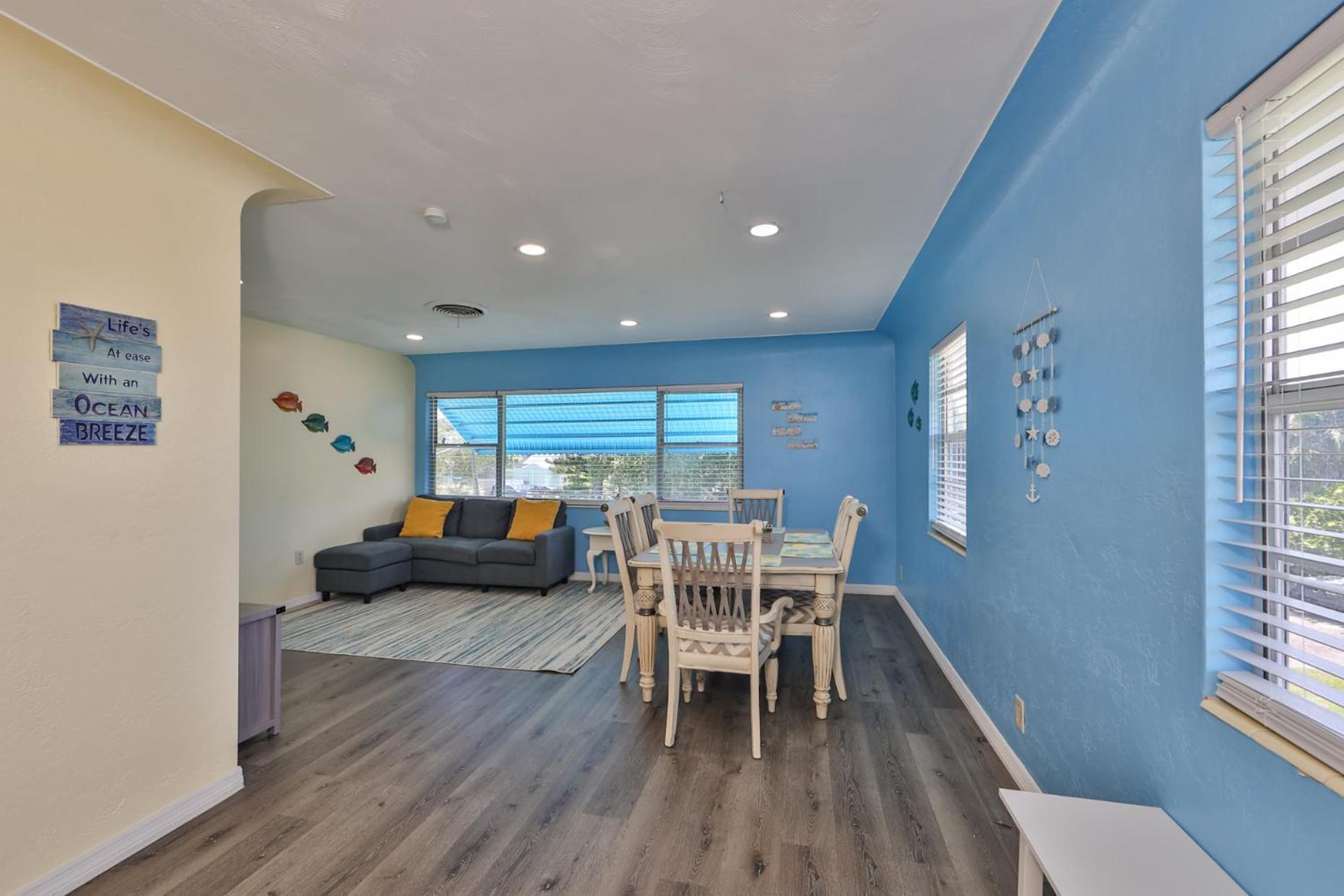 Lovely Vacation Home 1 Block From Beach & Downtown Gulfport Sankt Petersburg Zewnętrze zdjęcie